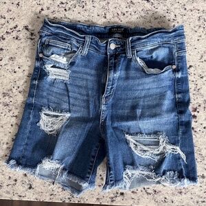 Judy Blue Distressed Shorts XL